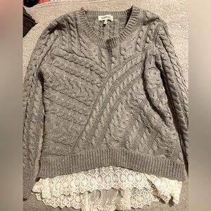 Women’s monteau sweater